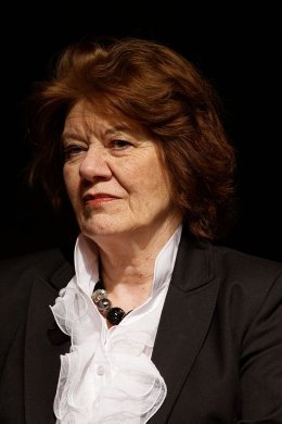 La disparition d'Anne Perry, la reine du polar historique.