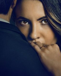 C'est à voir : le polar espagnol, "Veuve noire" sur Netflix.