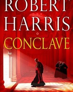 Le thriller sur la mort du Pape intitulé Conclave dévoile ses premières images.