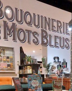 A la découverte de la Bouquinerie Des Mots Bleus. 