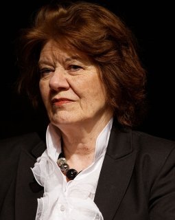 La disparition d'Anne Perry, la reine du polar historique.