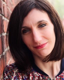 L'interrogatoire d'Amélie Antoine pour A poings fermés, quand le roman jeunesse flirte avec le mystère et le surnaturel... 