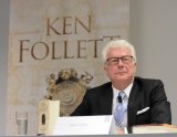 Trois bonnes raisons de lire Ken Follett