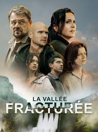 La Vallée fracturée, la nouvelle série de Michel Bussi, arrive bientôt sur France.tv.