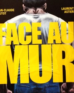 Quais du polar 2017 : L'exposition Face au mur.